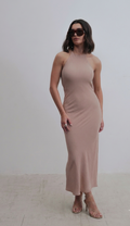 Robe encolure halter